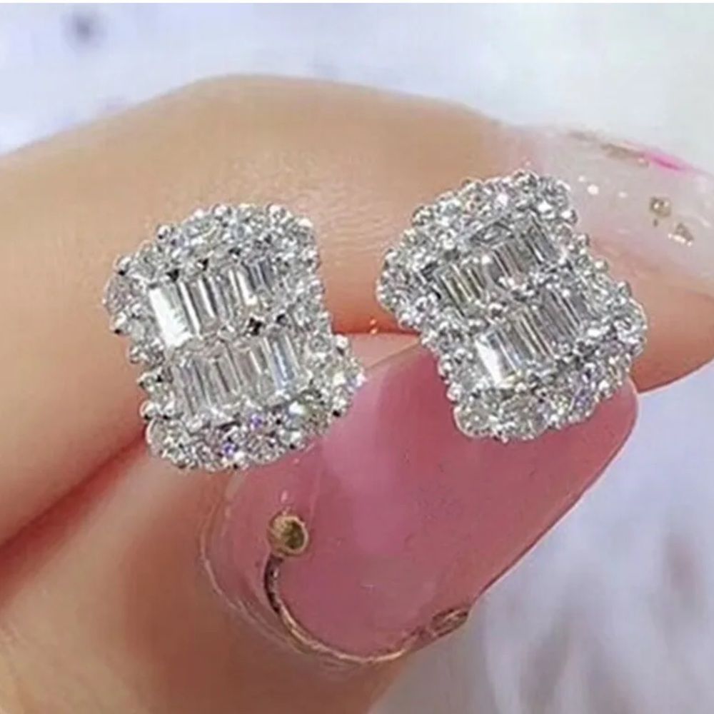 💄Luxurious Channel Set Baguette & Round cut Cz Diamond Srud Earrings